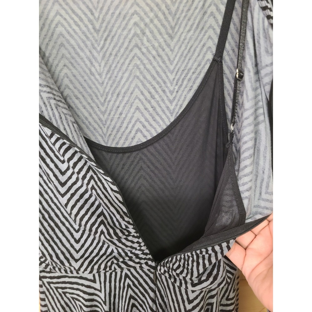 Tracy Reese Dress Womens S Grey Black Chevron Long Sleeve Fit Flar - Picture 4 of 6